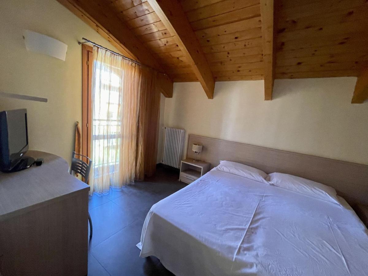 Residence Corte Della Vittoria Parma Eksteriør bilde